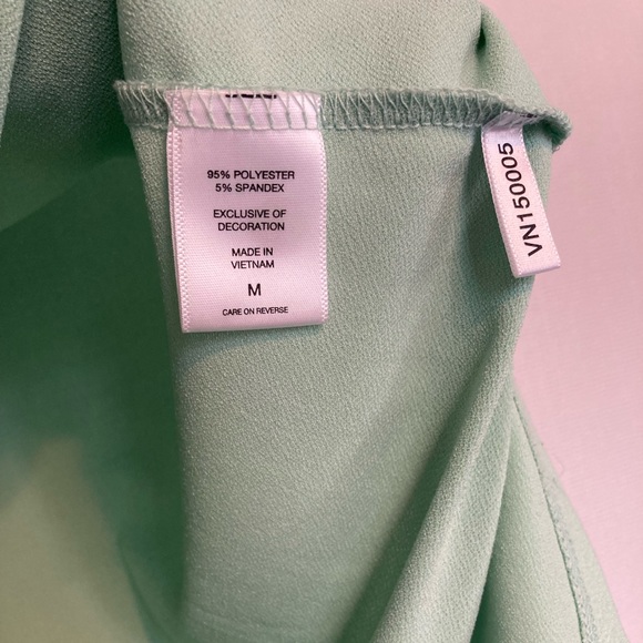 New York & Company Eye Catcher Mint Sleeveless Top Sheer and Lace Detail - Picture 5 of 7